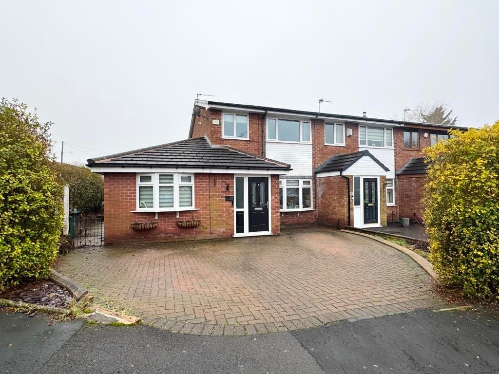 66 Dewhurst Road, Harwood BL2