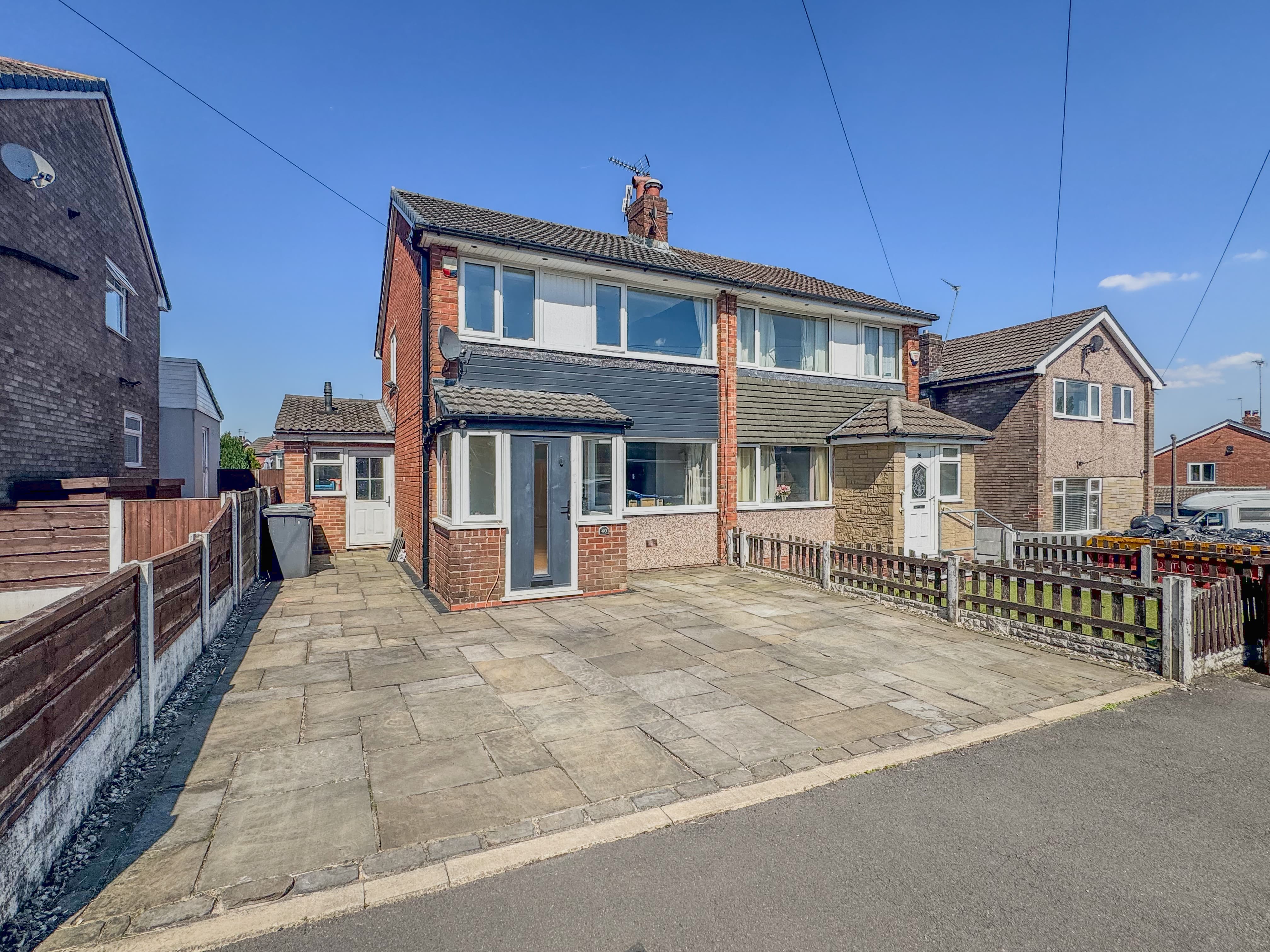 Holthouse Road, Tottington, BL8