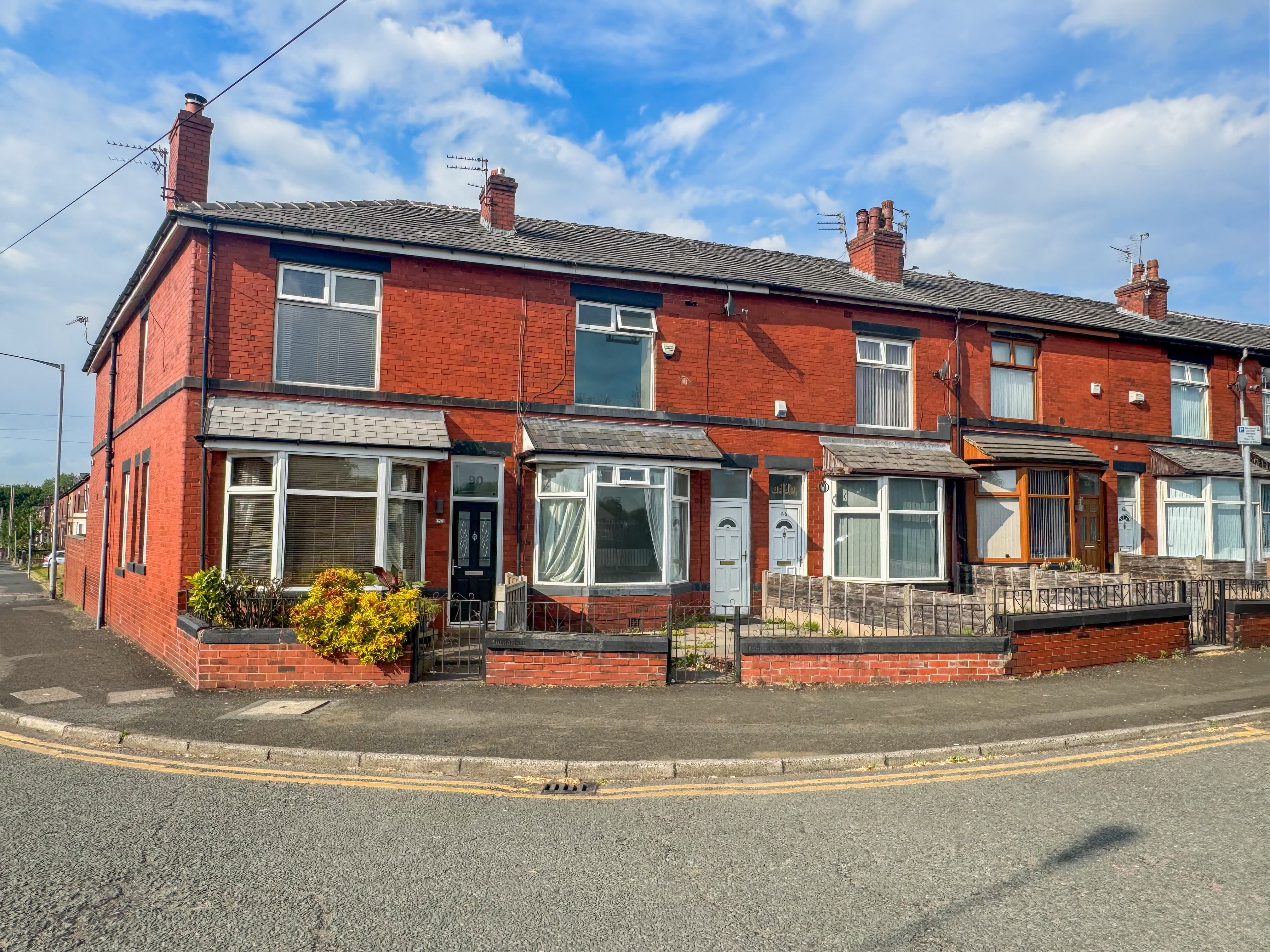 Tenterden Street, Bury, BL9