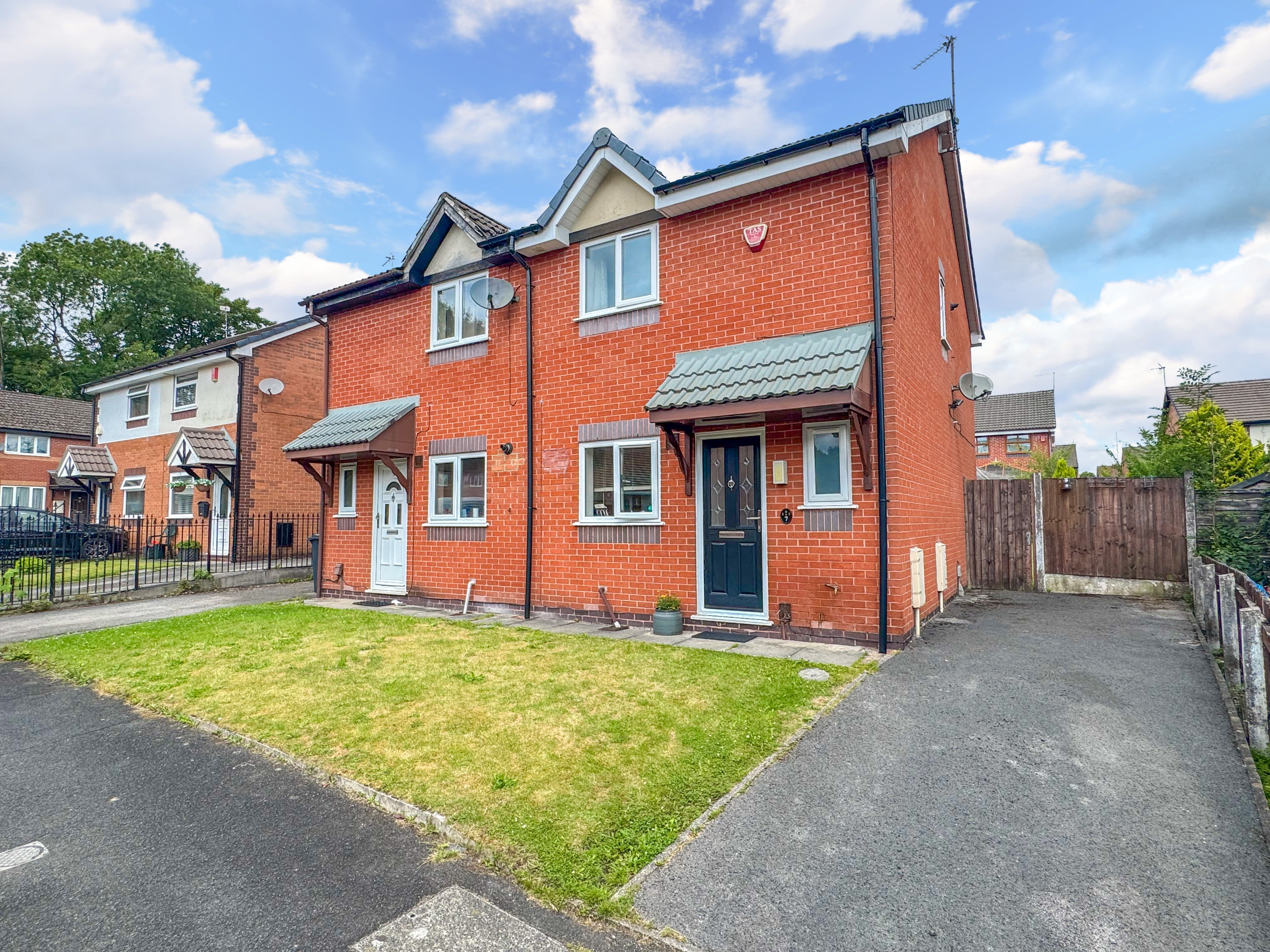 Cherry Close, Bury, BL9