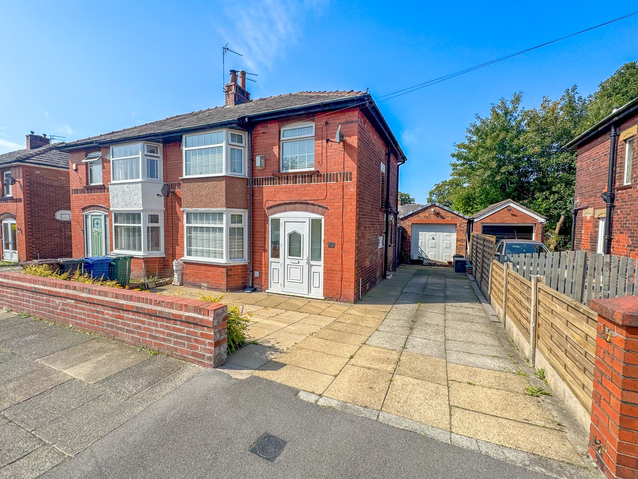 Fairlands Road, Bury, BL9