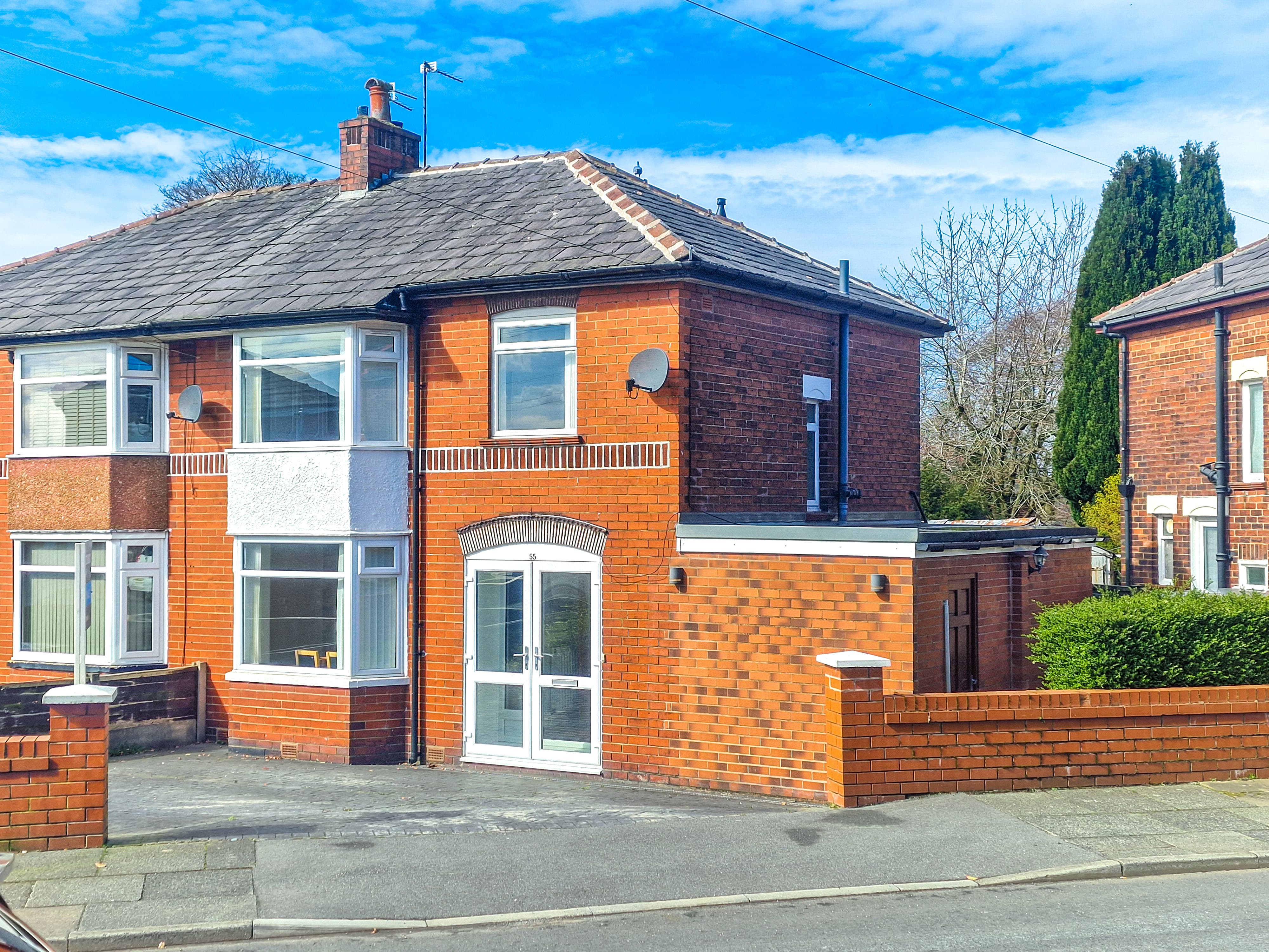 55 Fairlands Road, Walmersley, Bury, BL9