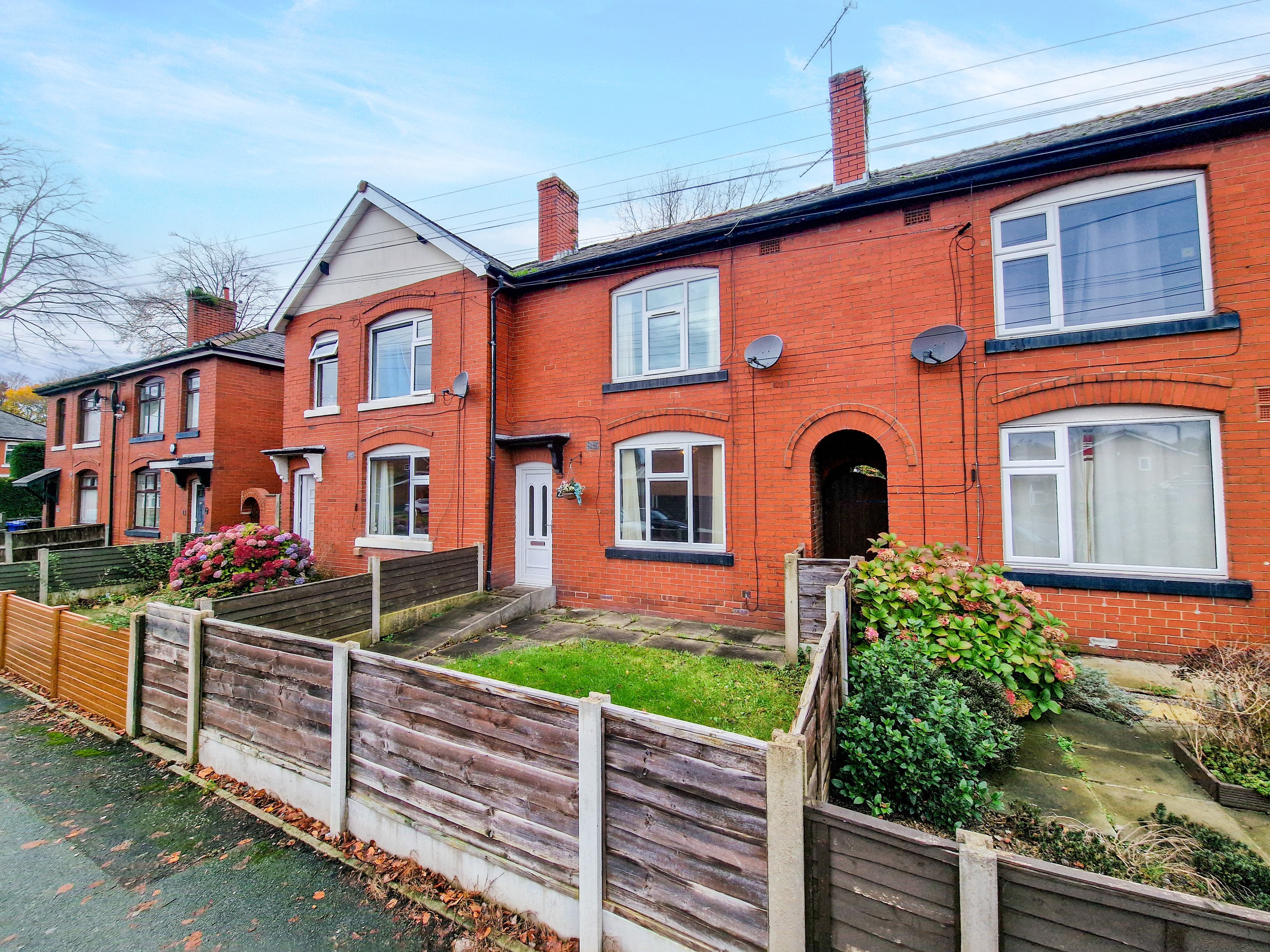Woodhill Road, Bury, BL8
