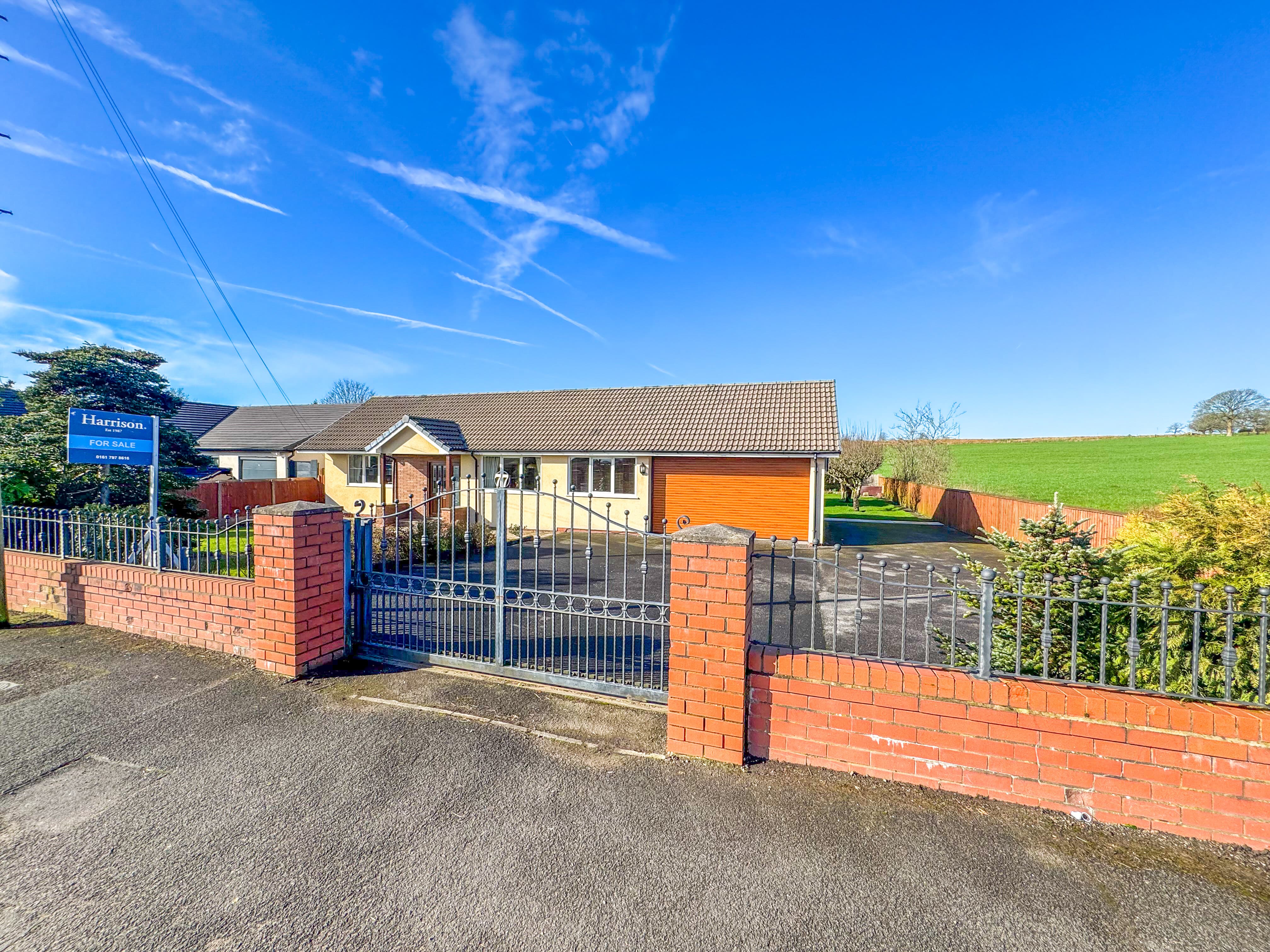 77 Starling Road, Three Arrows, Radcliffe, M26 4LW