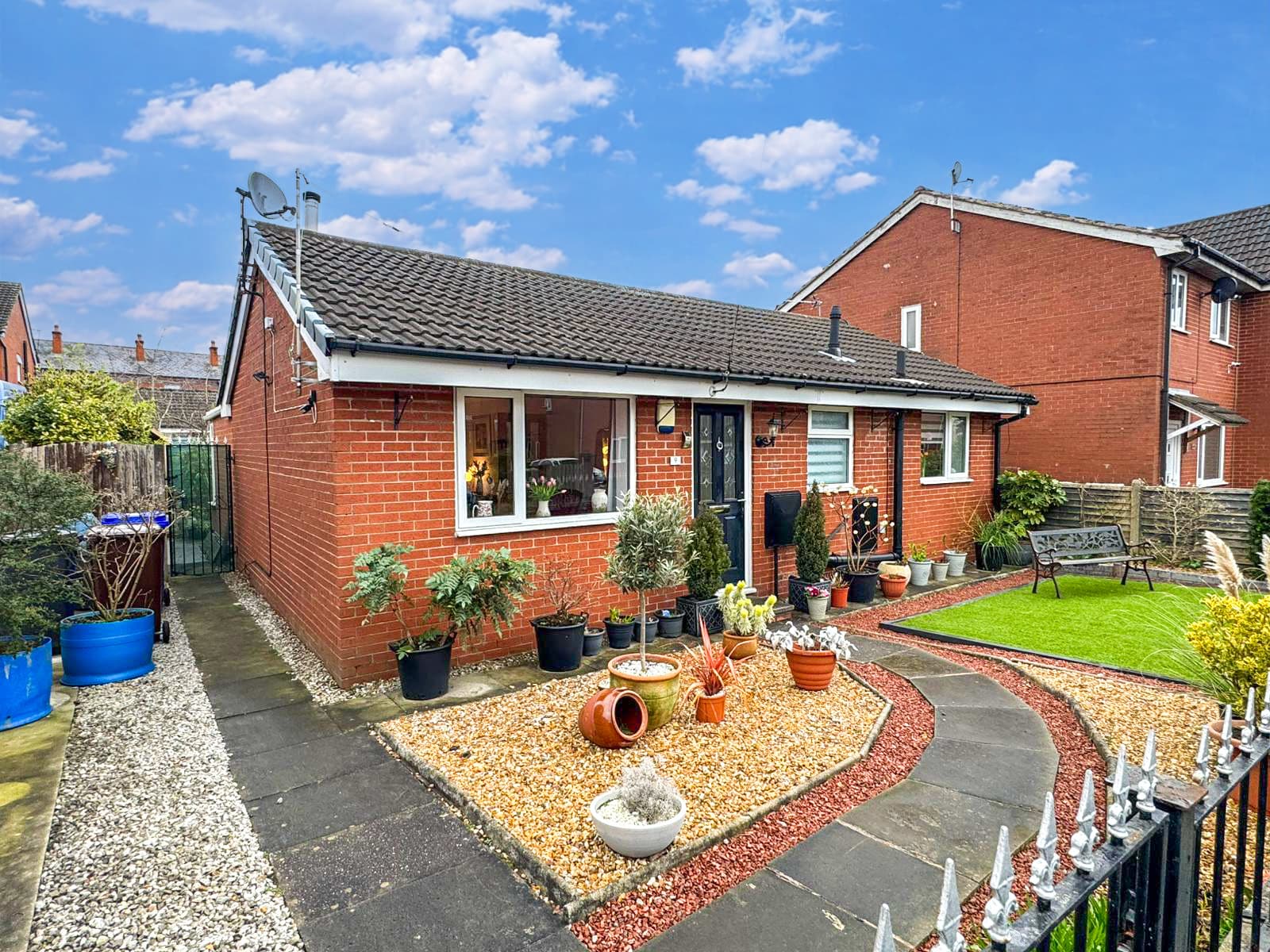 Oxford Street, Bury, BL9