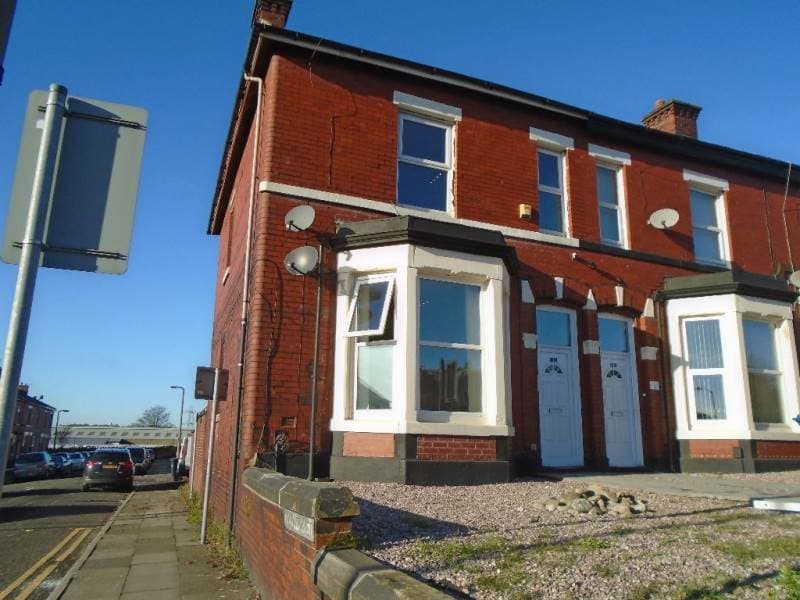 FL 4, 62 Manchester Road, Bury BL9 0SX