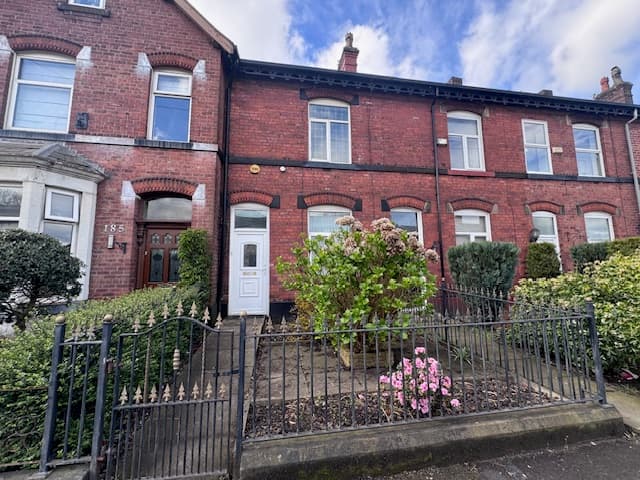 Tottington Road, Bury BL8 1RX