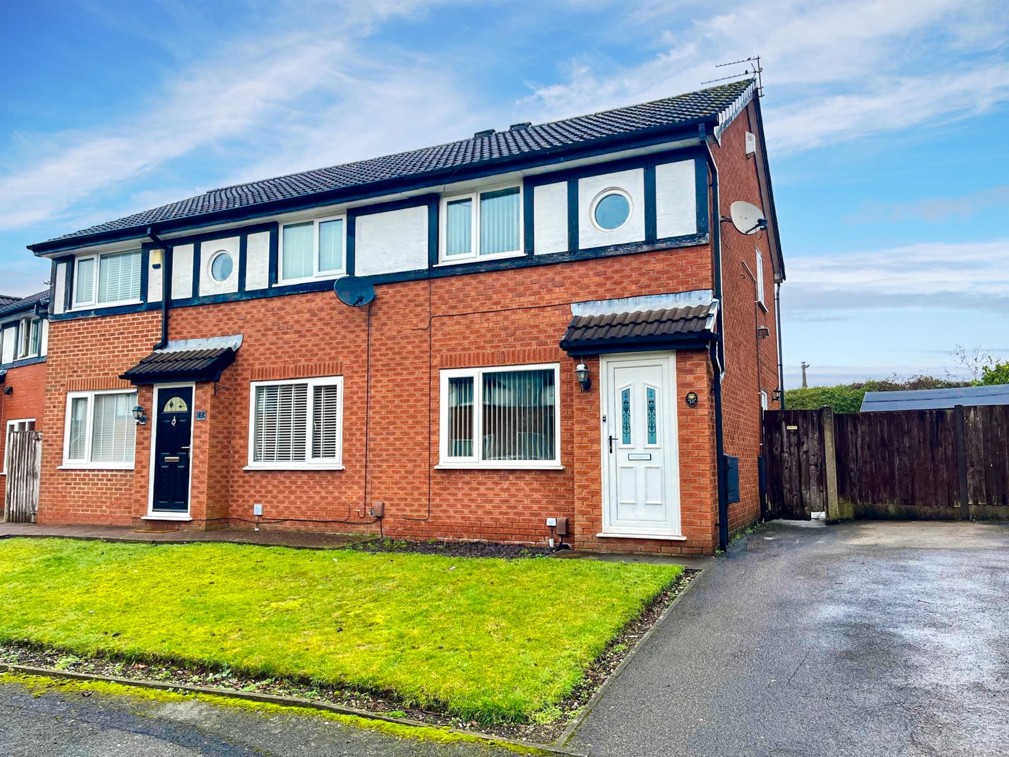 Inglewhite Close, Redvales, Bury BL9