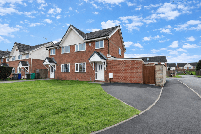 Reading Close, Manchester M11 1PF