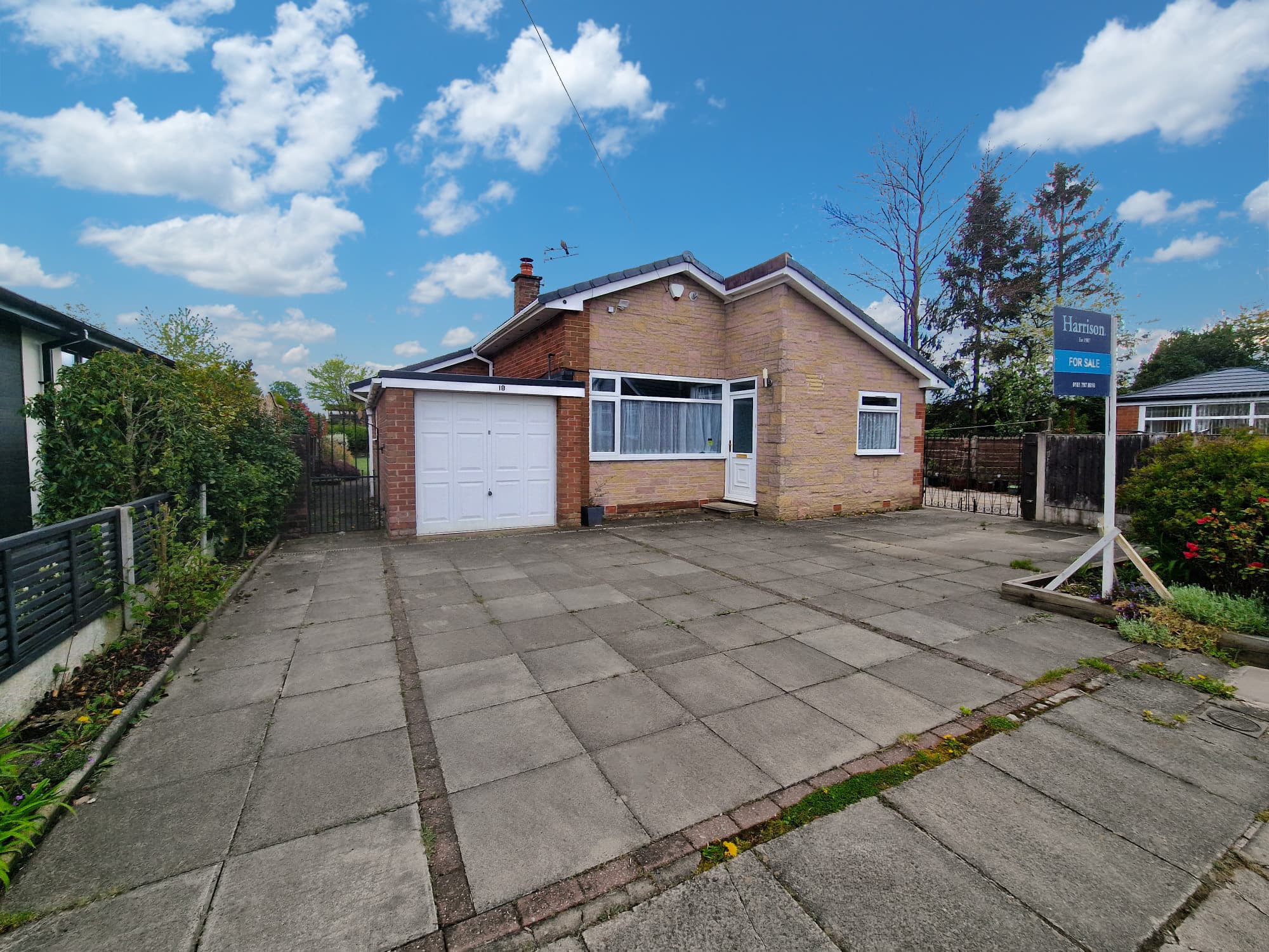 18 Mountbatten Close, Unsworth, Bury BL9